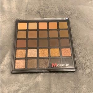 RESERVED Morphe 25A palette